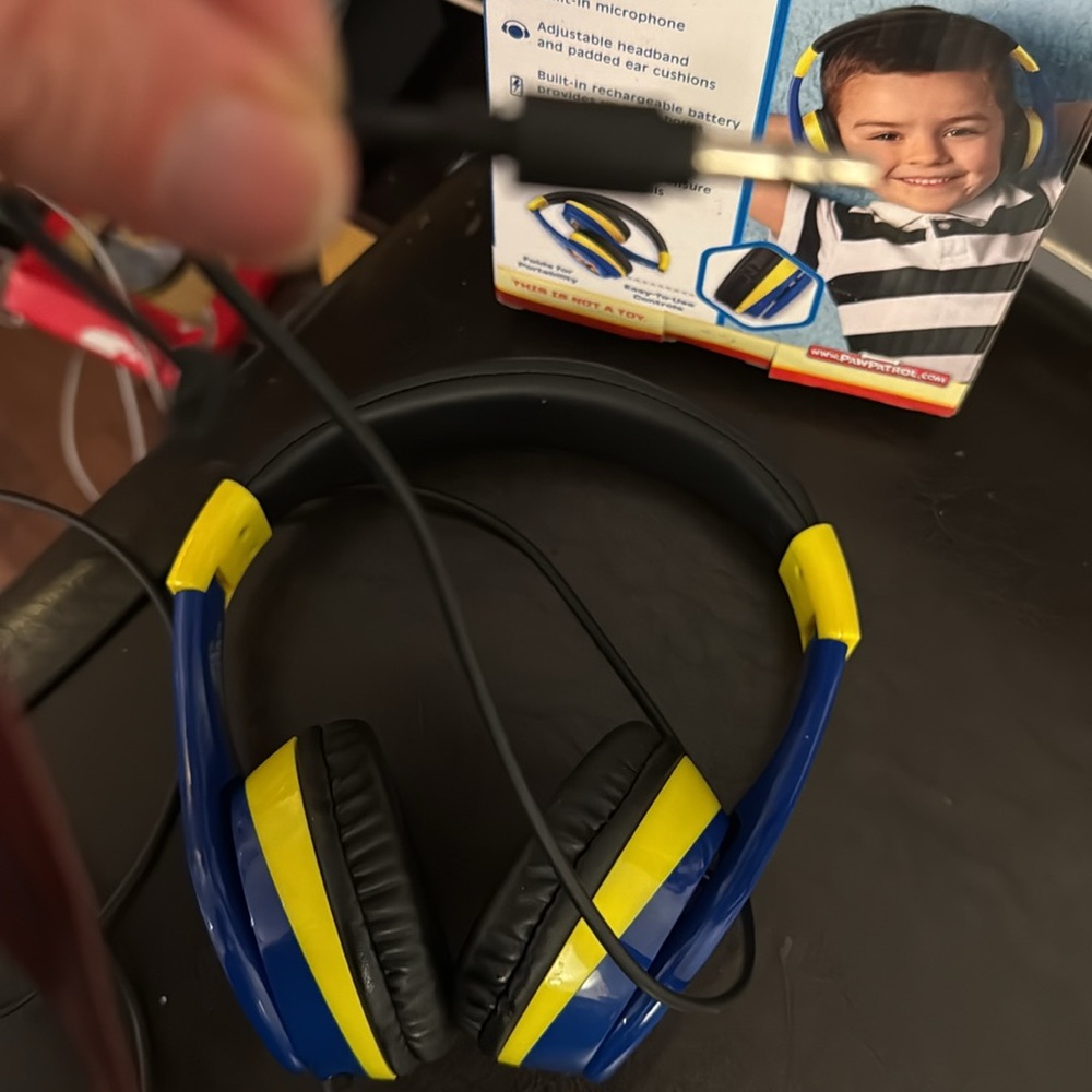 Paw patrol wireless headphones - Picture 12 of 12